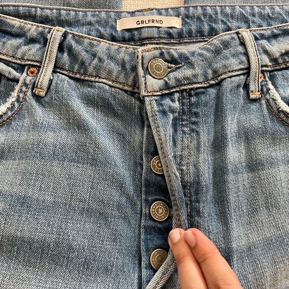 GRLFRND High Rise Women Jeans in Light Blue - Picture 4 of 16